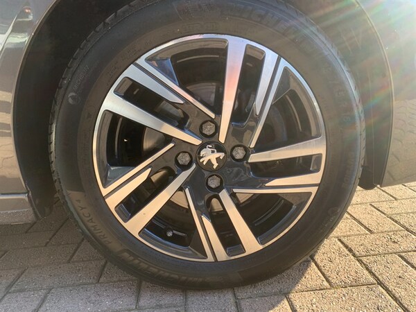 Used Peugeot 208 2023 for sale - 76119486: Photo 15