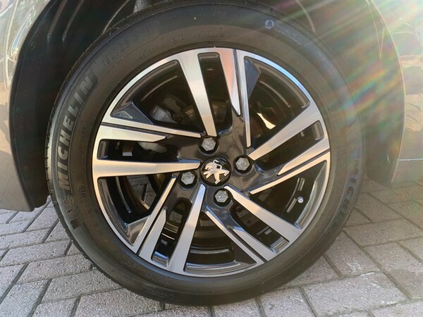 Used Peugeot 208 2023 for sale - 76119486: Photo 16