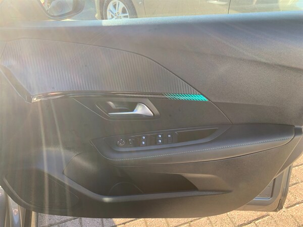 Used Peugeot 208 2023 for sale - 76119486: Photo 18