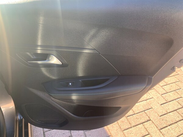 Used Peugeot 208 2023 for sale - 76119486: Photo 33