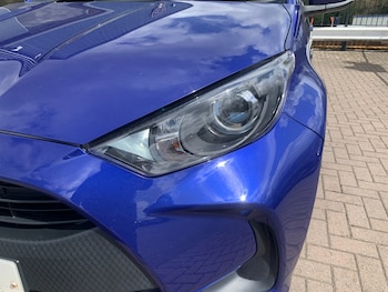 Used Toyota Yaris 2021 for sale - 78483239: Photo