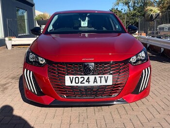 Used Peugeot 208 2024 for sale - 76114680: Photo 2