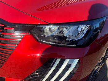 Used Peugeot 208 2024 for sale - 76114680: Photo 4
