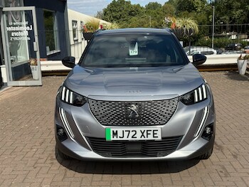 Used Peugeot E-2008 2022 for sale - 75598429: Photo