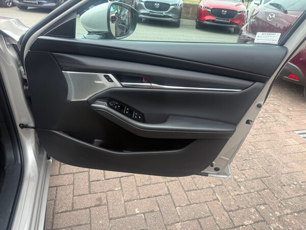 Used Mazda Mazda3 2024 for sale - 75561299: Photo 22