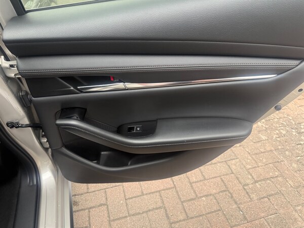 Used Mazda Mazda3 2024 for sale - 75561299: Photo 28