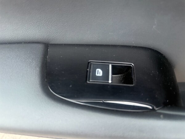 Used Mazda Mazda3 2024 for sale - 75561299: Photo 41