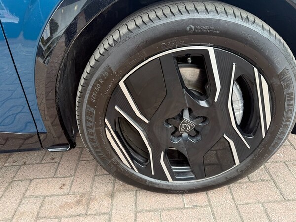 Used Peugeot E-3008 2024 for sale - 74247057: Photo 15