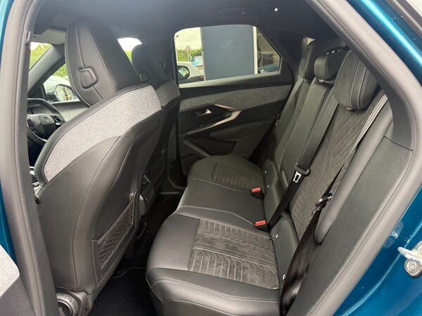 Used Peugeot E-3008 2024 for sale - 74247057: Photo 34