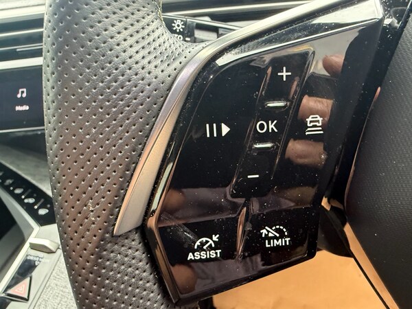 Used Peugeot E-3008 2024 for sale - 74247057: Photo 41