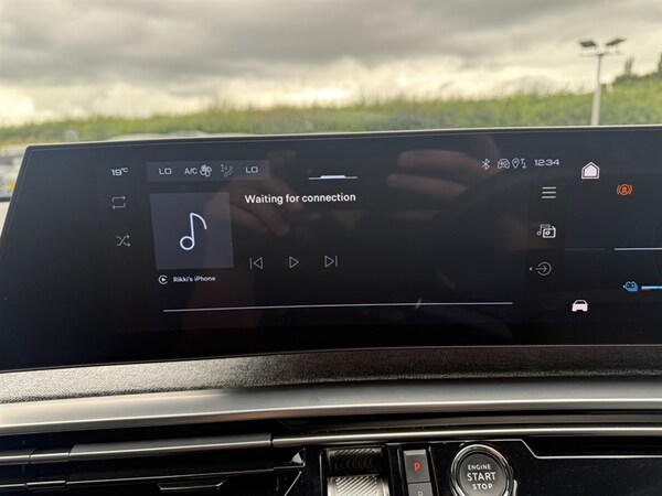 Used Peugeot E-3008 2024 for sale - 74247057: Photo 57
