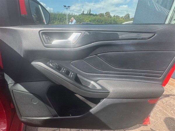 Used Ford Focus 2020 for sale - 75475099: Photo 13