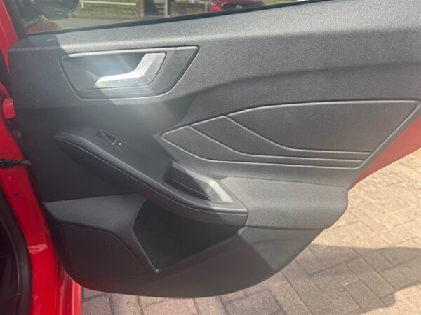 Used Ford Focus 2020 for sale - 75475099: Photo 18