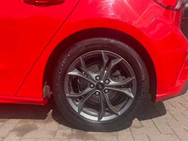 Used Ford Focus 2020 for sale - 75475099: Photo 6