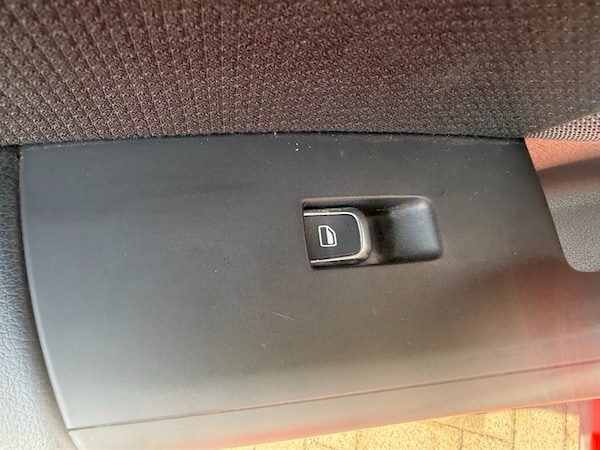 Used Audi Q3 2018 for sale - 75536035: Photo 38