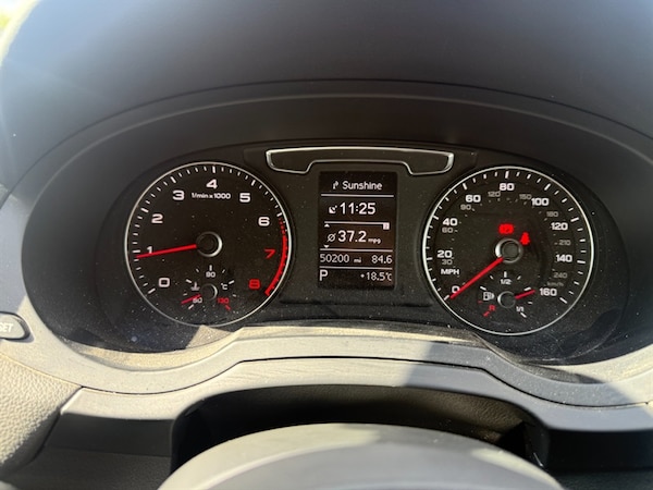 Used Audi Q3 2018 for sale - 75536035: Photo 50