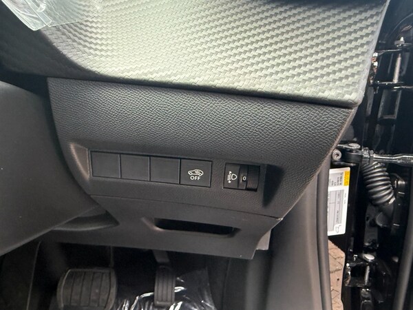 Used Peugeot 2008 2025 for sale - 75421385: Photo 21
