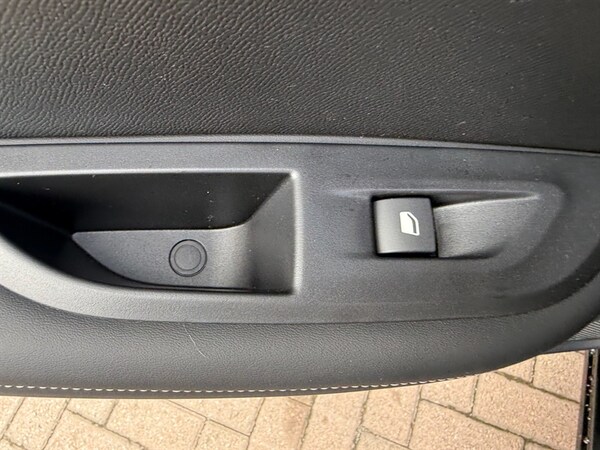 Used Peugeot 2008 2025 for sale - 75421385: Photo 32