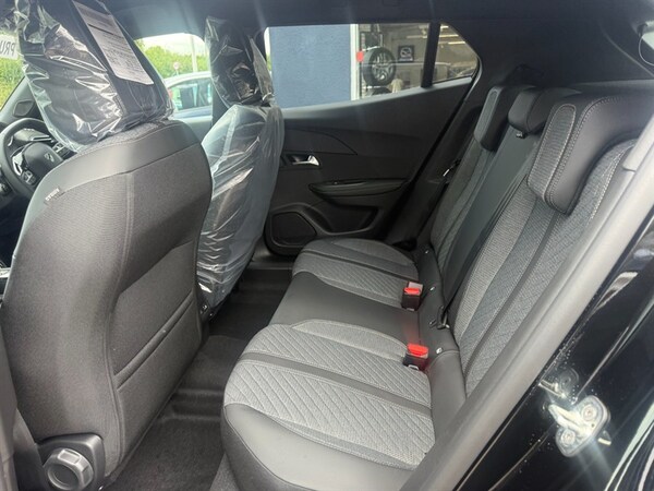 Used Peugeot 2008 2025 for sale - 75421385: Photo 33
