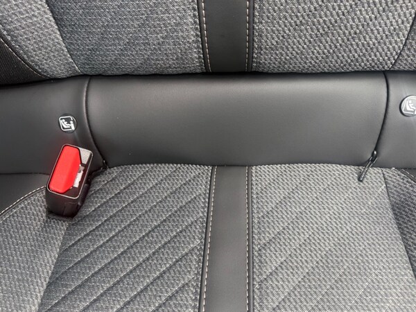 Used Peugeot 2008 2025 for sale - 75421385: Photo 34