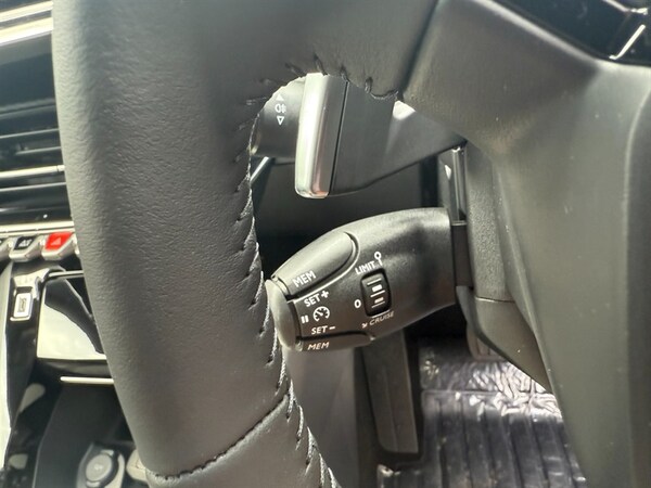 Used Peugeot 2008 2025 for sale - 75421385: Photo 42