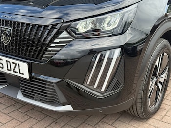 Used Peugeot 2008 2025 for sale - 75421385: Photo