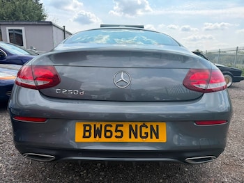 Used Mercedes-Benz C Class 2016 for sale - 79326158: Photo