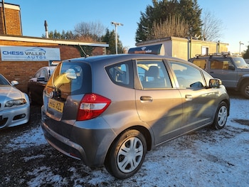 Used Honda Jazz 2011 for sale - 77092815: Photo