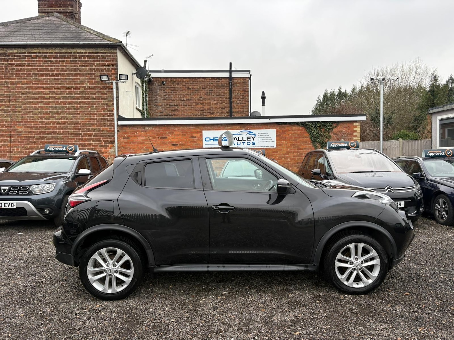 Used Nissan Juke 2018 for sale - 77051005: Photo 2