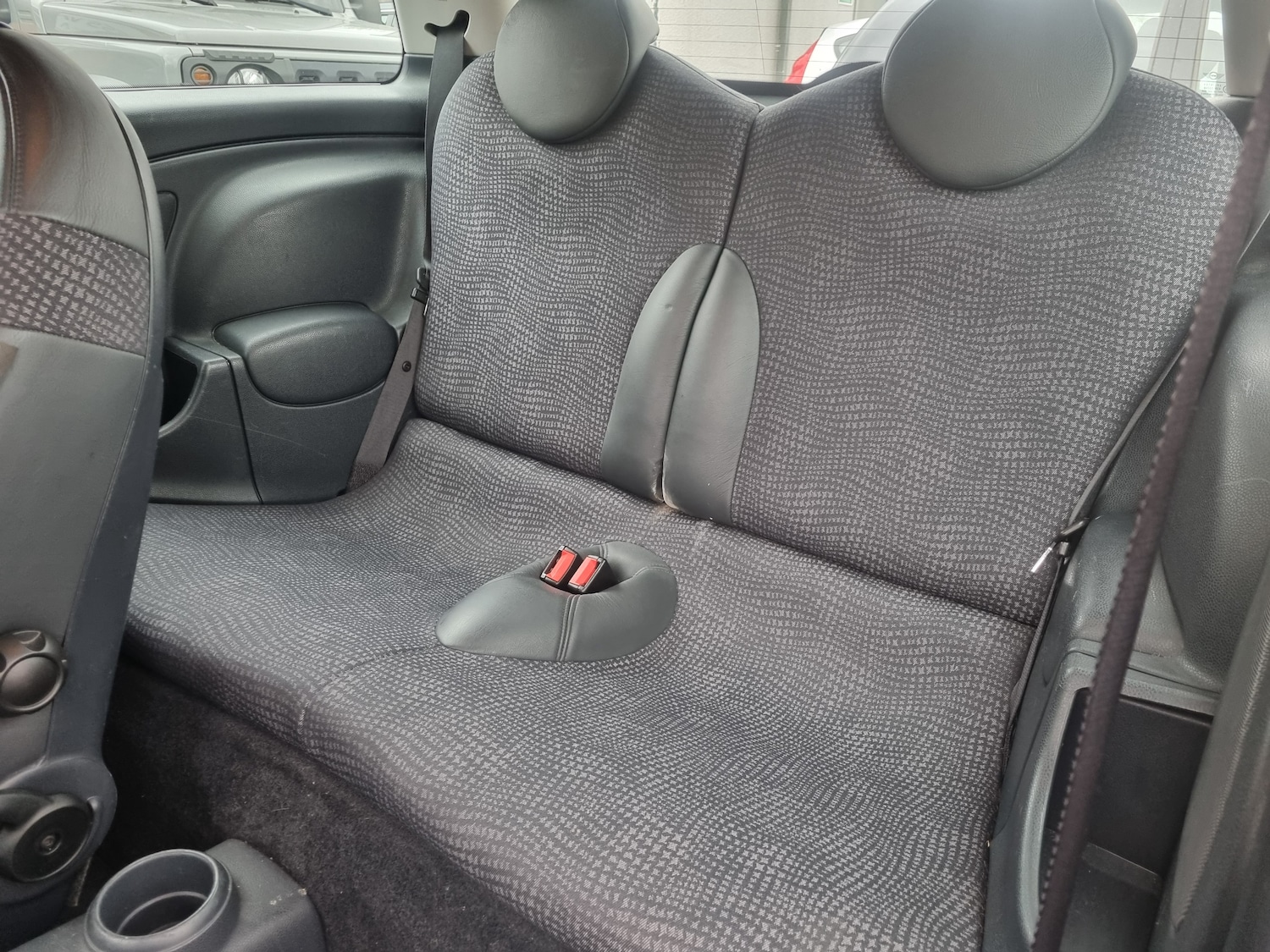 Used MINI Hatch 2003 for sale - 77698489: Photo 17