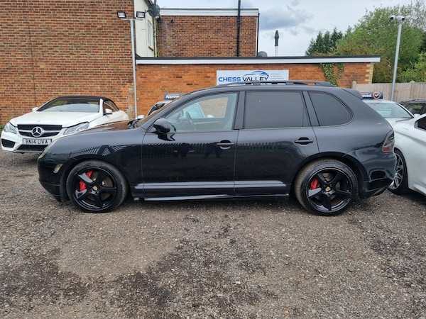 Used Porsche Cayenne 2006 for sale - 74480680: Photo 2