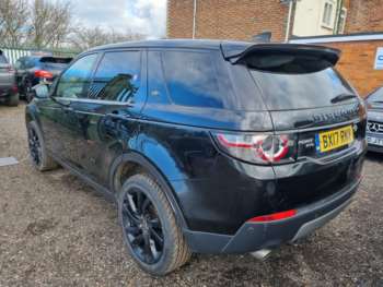 Used Land Rover Discovery Sport 2017 for sale - 74412302: Photo