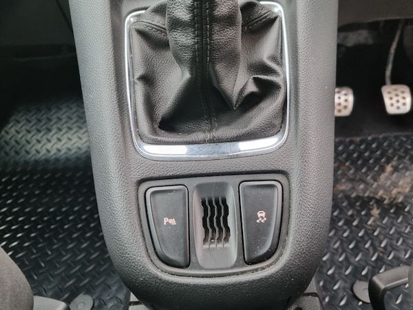 Used Vauxhall Zafira 2016 for sale - 76316483: Photo 25