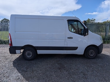 Used Nissan NV400 2018 for sale - 79611579: Photo