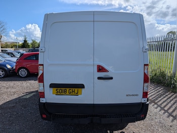 Used Nissan NV400 2018 for sale - 79611579: Photo