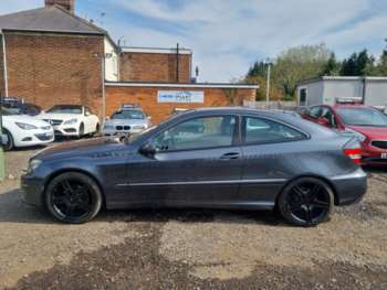 Used Mercedes-Benz CLC 2010 for sale - 73352930: Photo