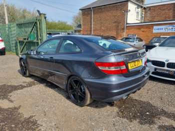 Used Mercedes-Benz CLC 2010 for sale - 73352930: Photo