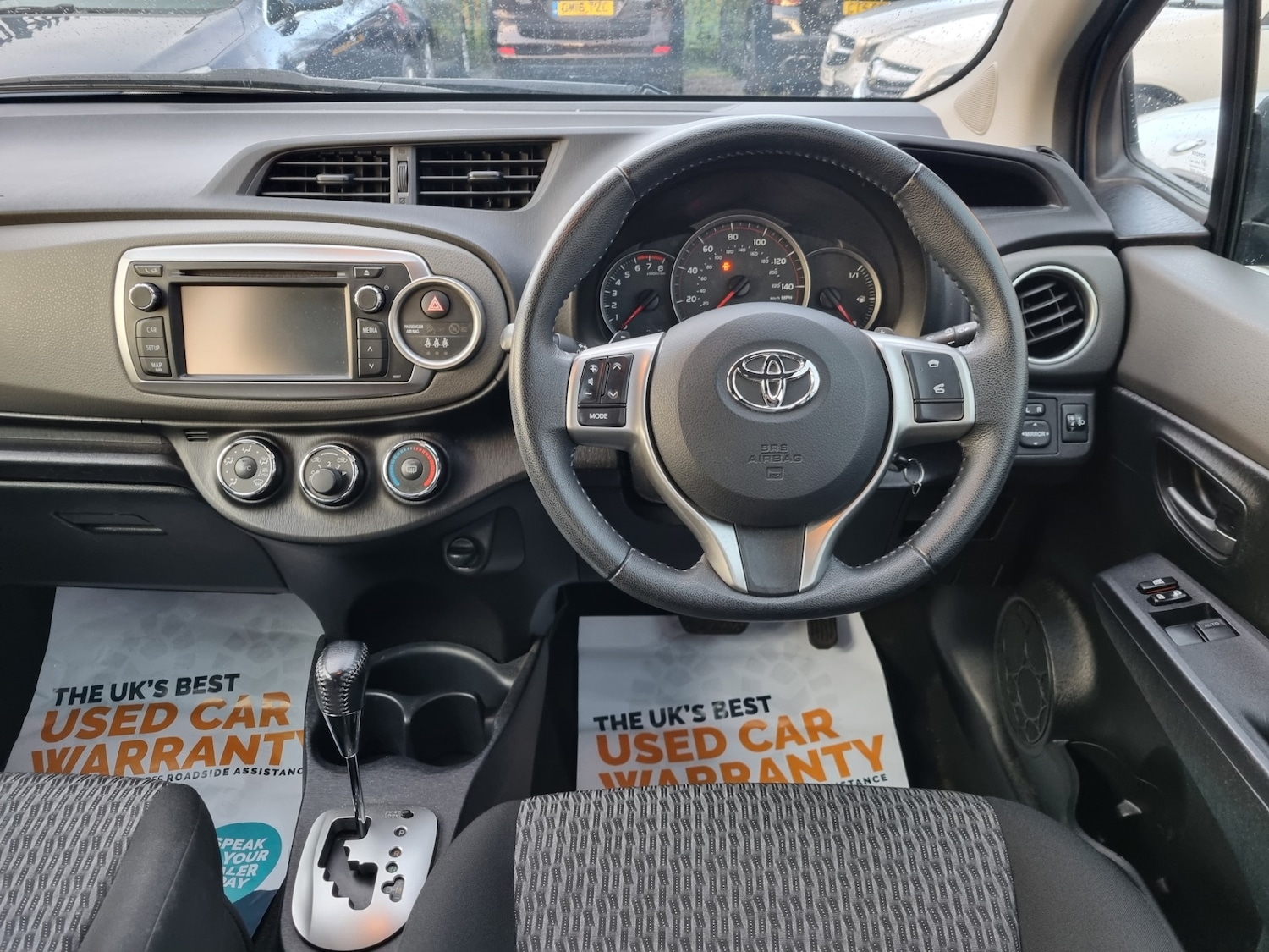 Used Toyota Yaris 2013 for sale - 76378539: Photo 10