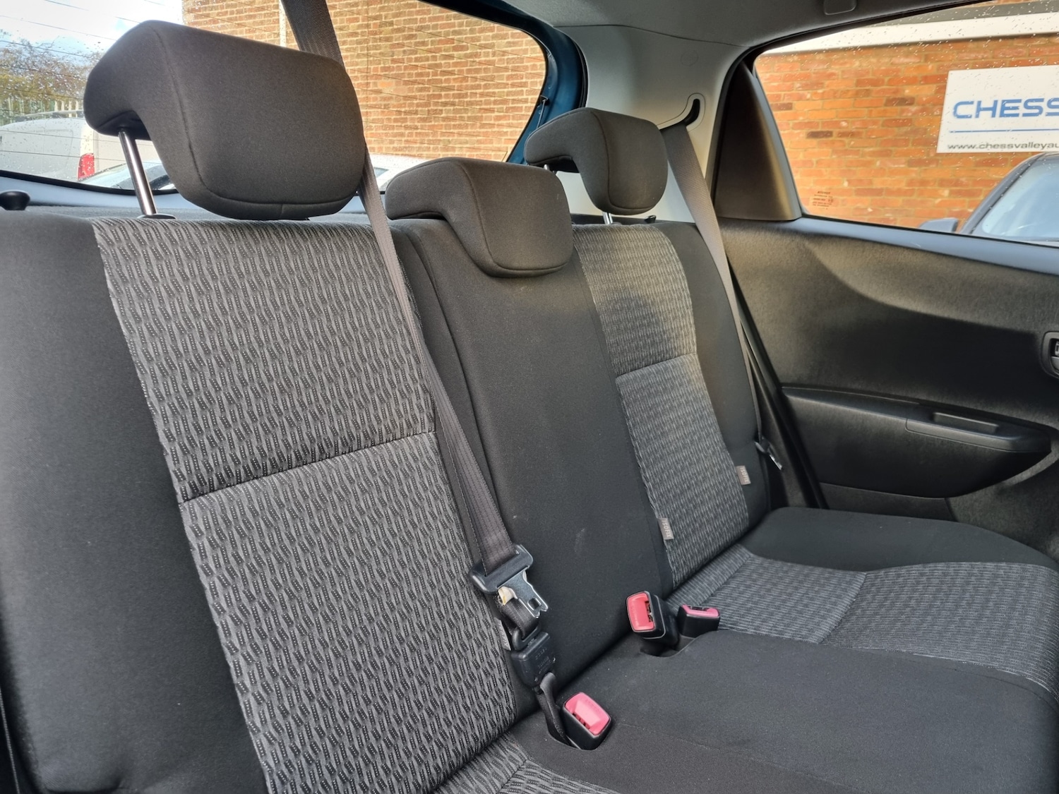 Used Toyota Yaris 2013 for sale - 76378539: Photo 20