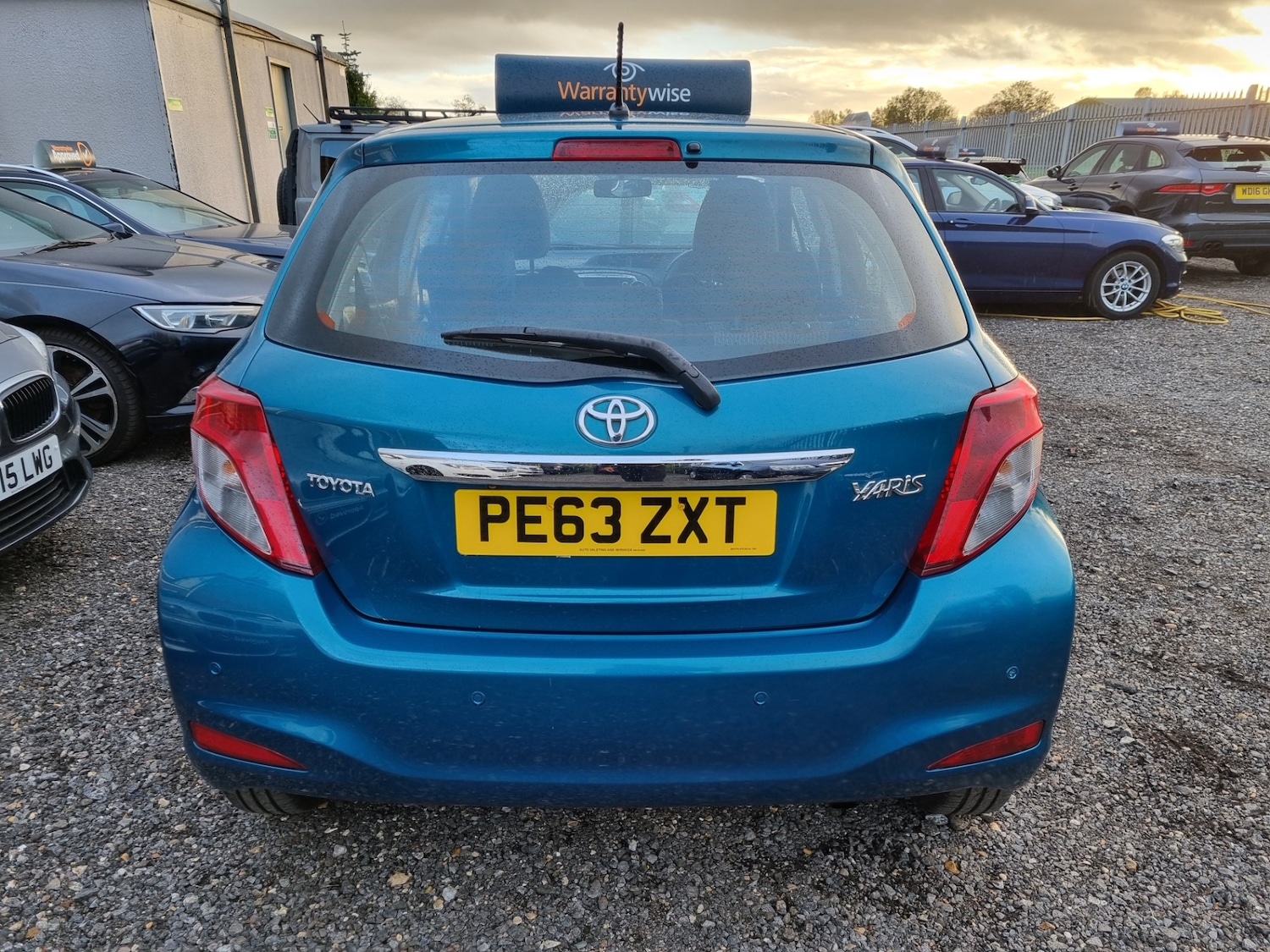 Used Toyota Yaris 2013 for sale - 76378539: Photo 4