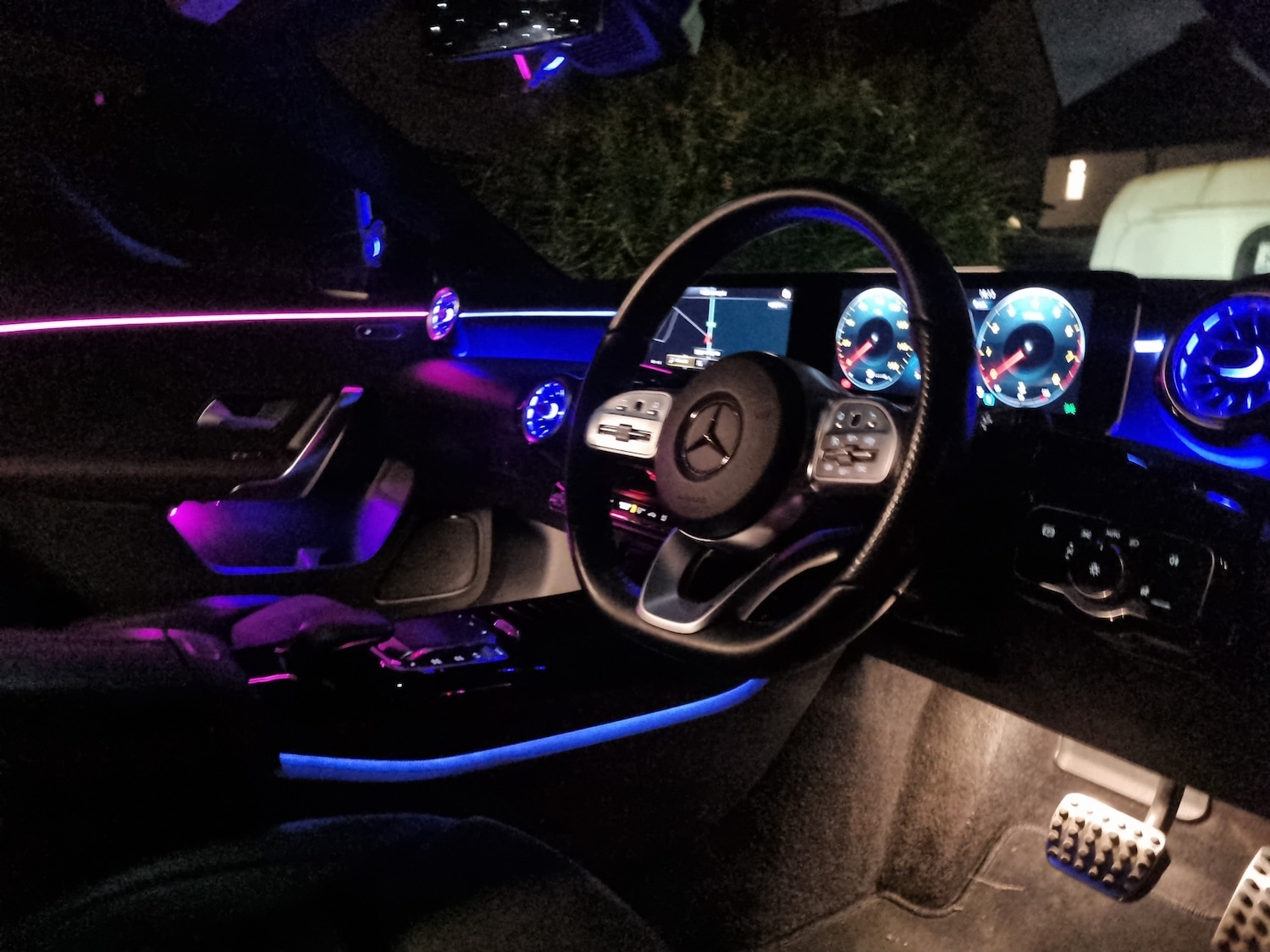 Used Mercedes-Benz A-Class 2018 for sale - 76856267: Photo 38