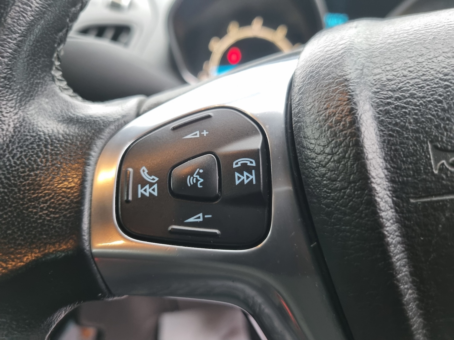 Used Ford B-MAX 2017 for sale - 77068015: Photo 25