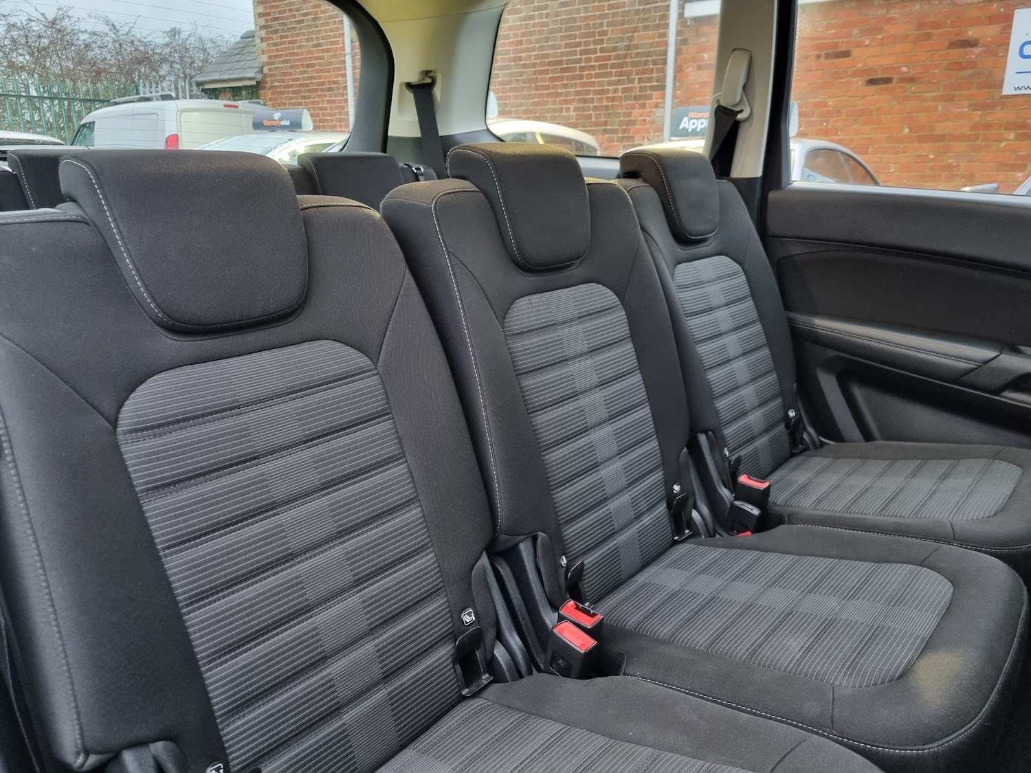 Used Ford Galaxy 2016 for sale - 76856263: Photo 17