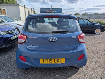 Used Hyundai i10 2015 for sale - 79397362: Photo