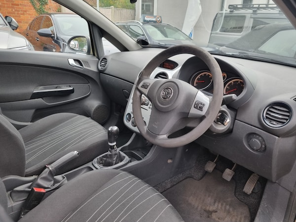 Used Vauxhall Corsa 2009 for sale - 76249868: Photo 11