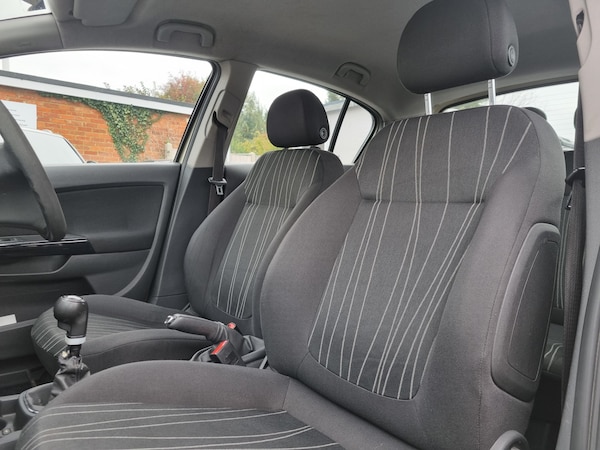 Used Vauxhall Corsa 2009 for sale - 76249868: Photo 16