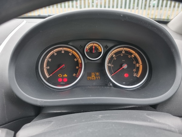 Used Vauxhall Corsa 2009 for sale - 76249868: Photo 21