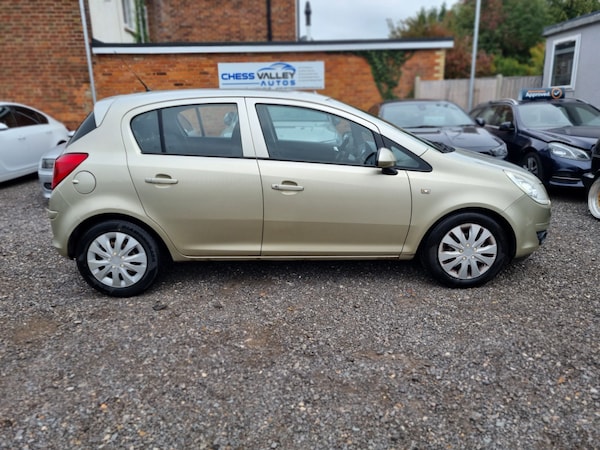 Used Vauxhall Corsa 2009 for sale - 76249868: Photo 3