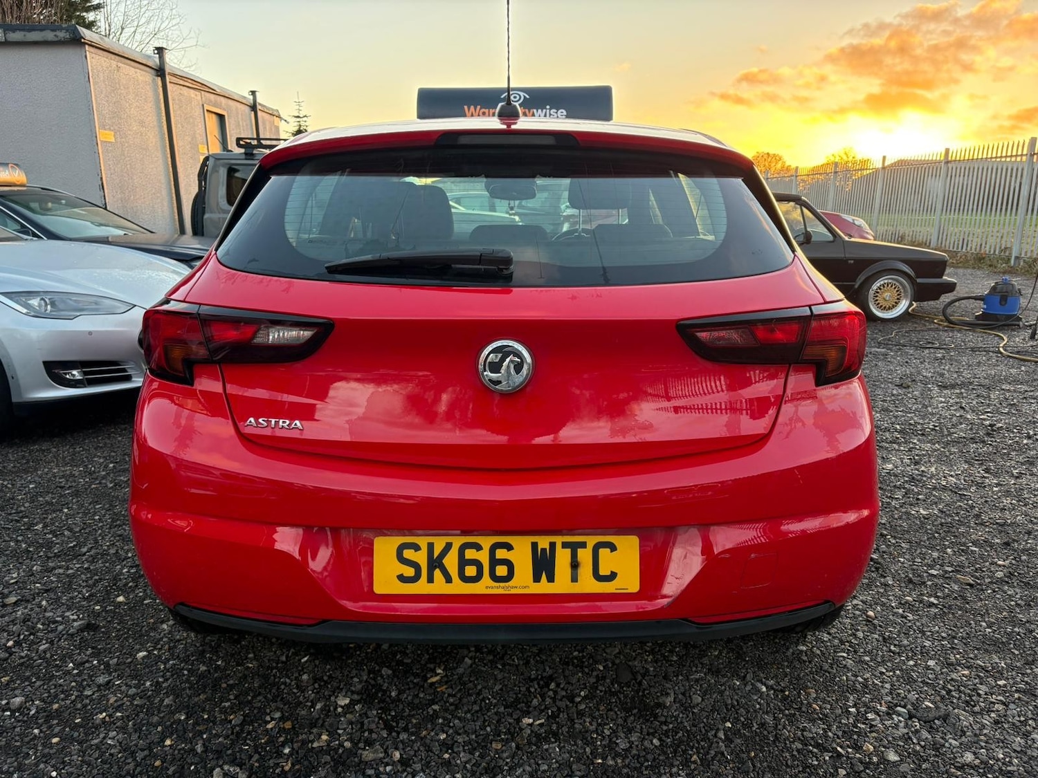 Used Vauxhall Astra 2016 for sale - 77013978: Photo 4