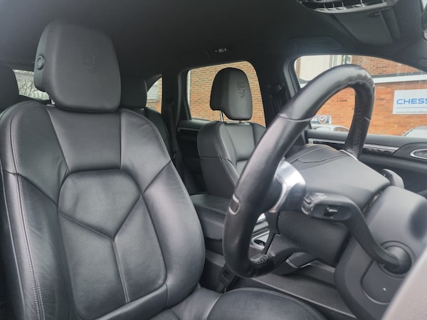 Used Porsche Cayenne 2014 for sale - 73755694: Photo 13